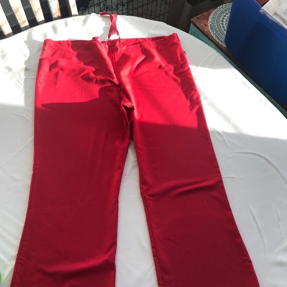 Scrub pants